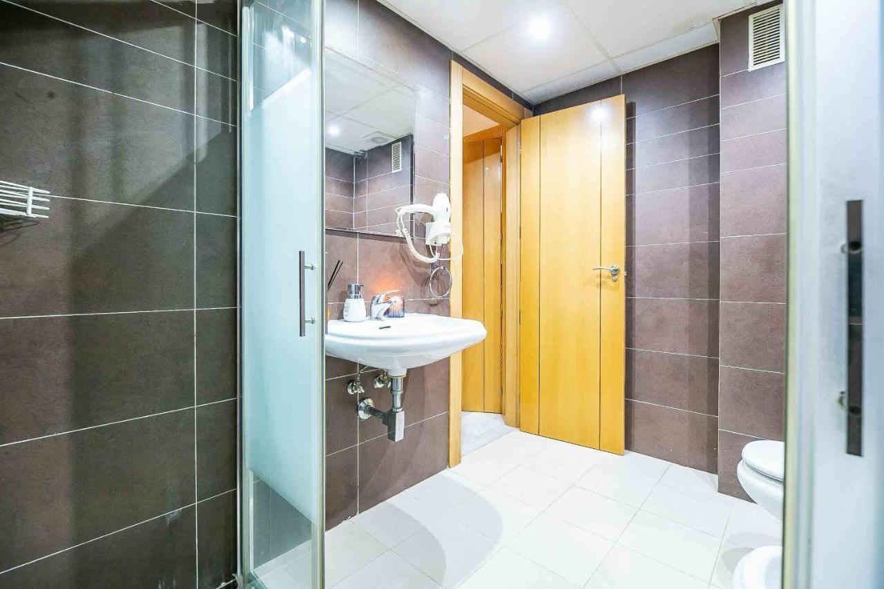 Paseo De La Salud Apartman Málaga Kültér fotó