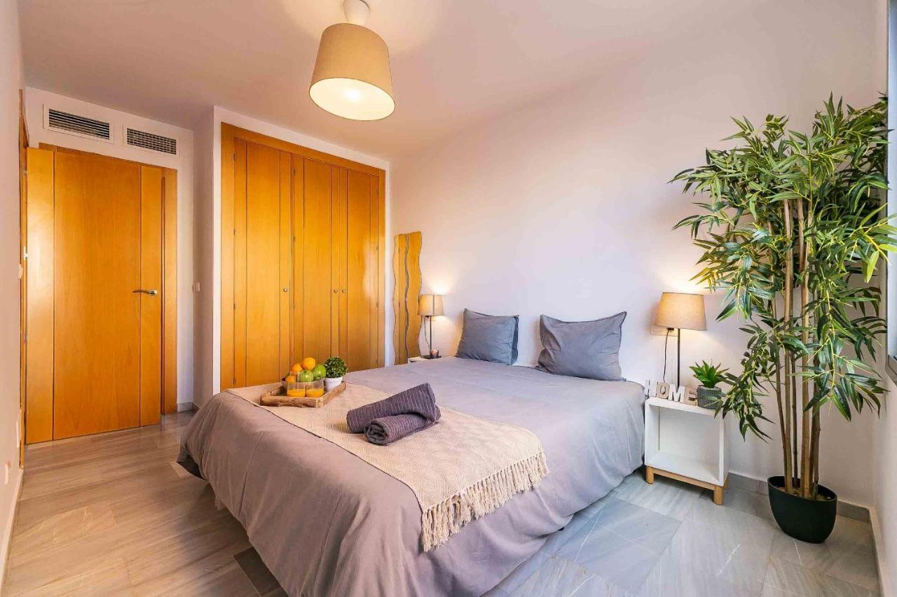 Paseo De La Salud Apartman Málaga Kültér fotó