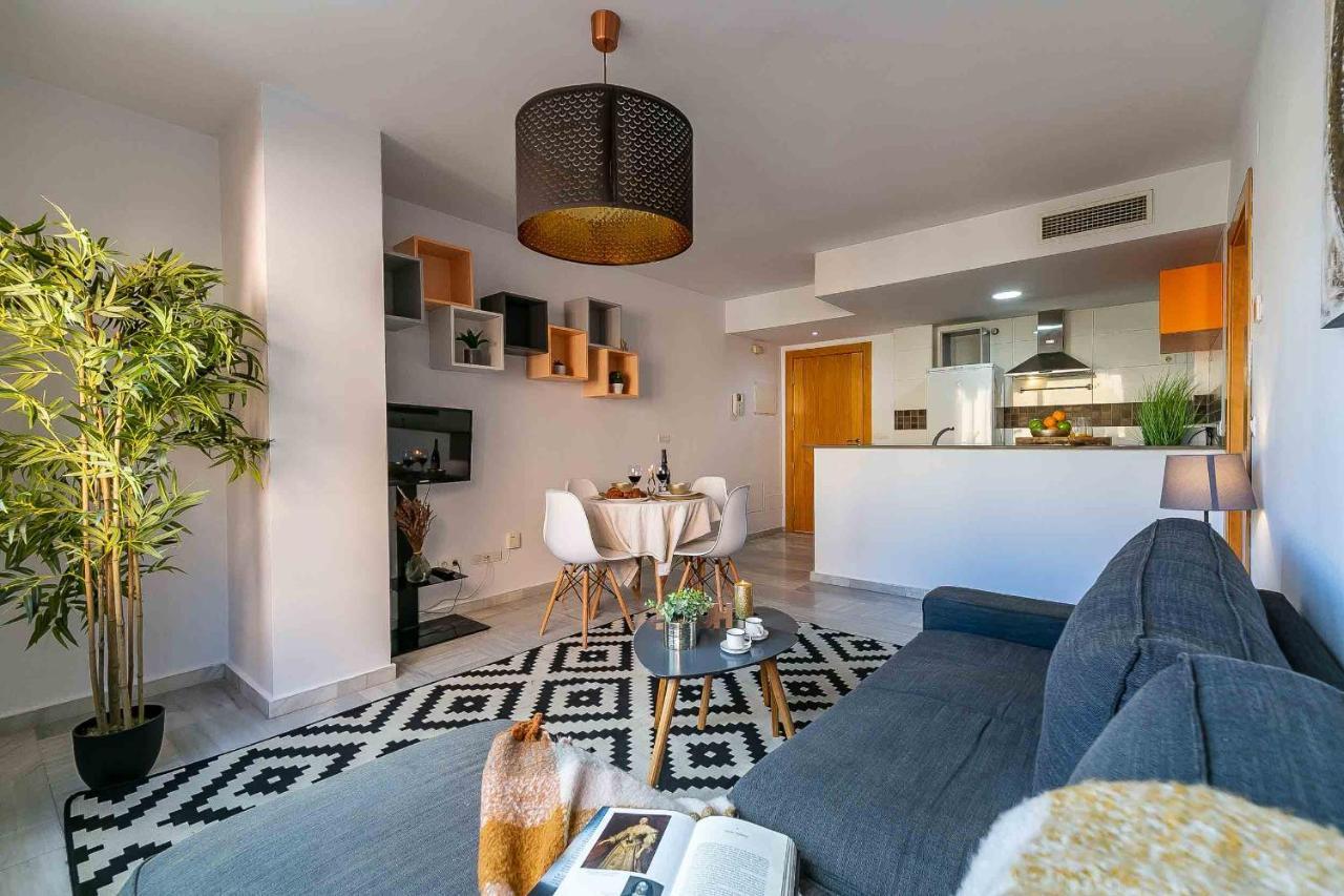 Paseo De La Salud Apartman Málaga Kültér fotó
