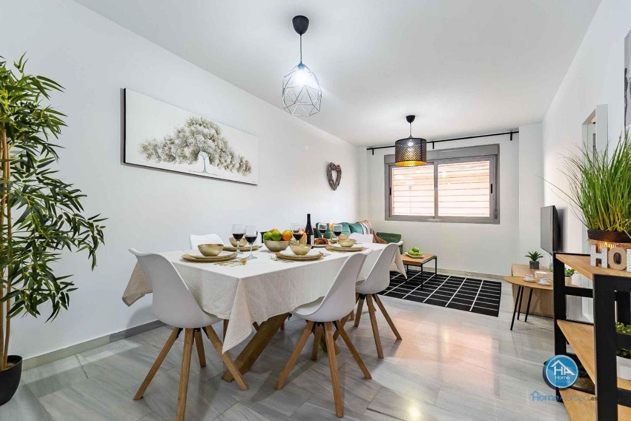 Paseo De La Salud Apartman Málaga Kültér fotó