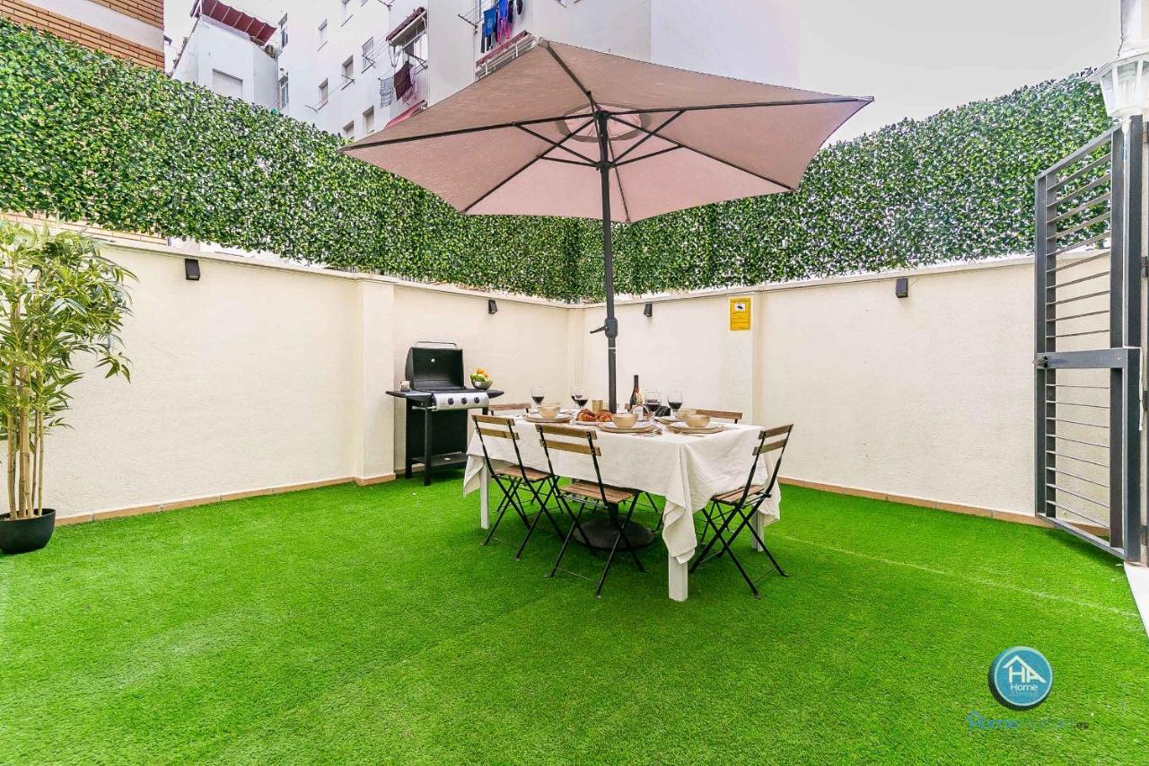 Paseo De La Salud Apartman Málaga Kültér fotó