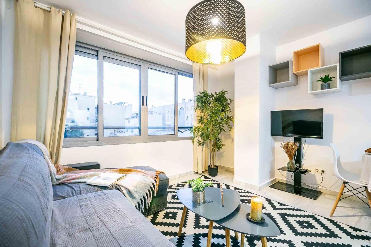 Paseo De La Salud Apartman Málaga Kültér fotó