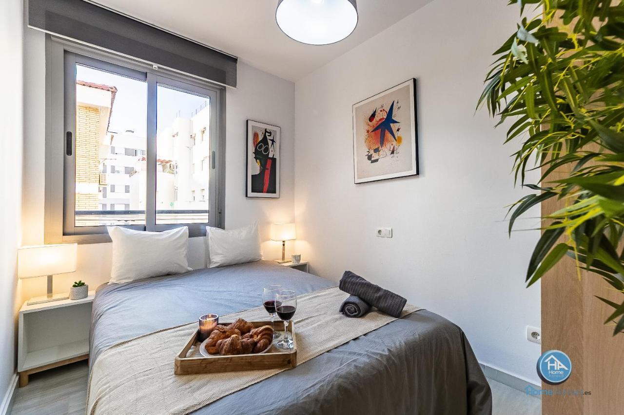 Paseo De La Salud Apartman Málaga Kültér fotó