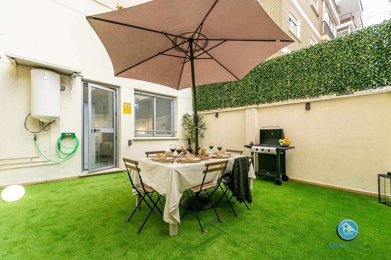 Paseo De La Salud Apartman Málaga Kültér fotó